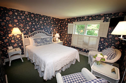 Metivier Inn Макинак Айлънд Екстериор снимка