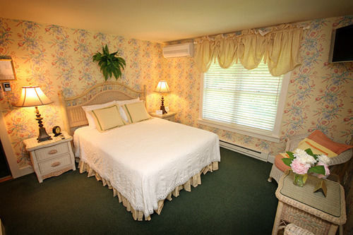 Metivier Inn Макинак Айлънд Екстериор снимка